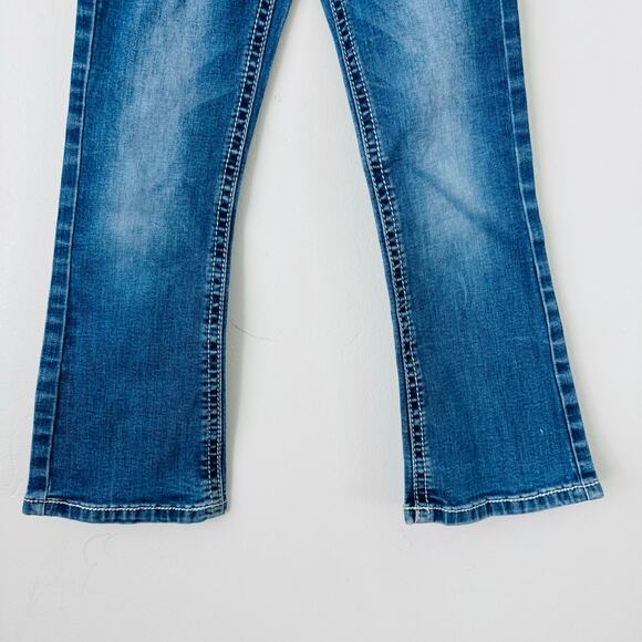 Cedar Rose Girls Size 6 Bootcut Dark Blue Jeans with Embroidered Back Pockets - Picture 3 of 12